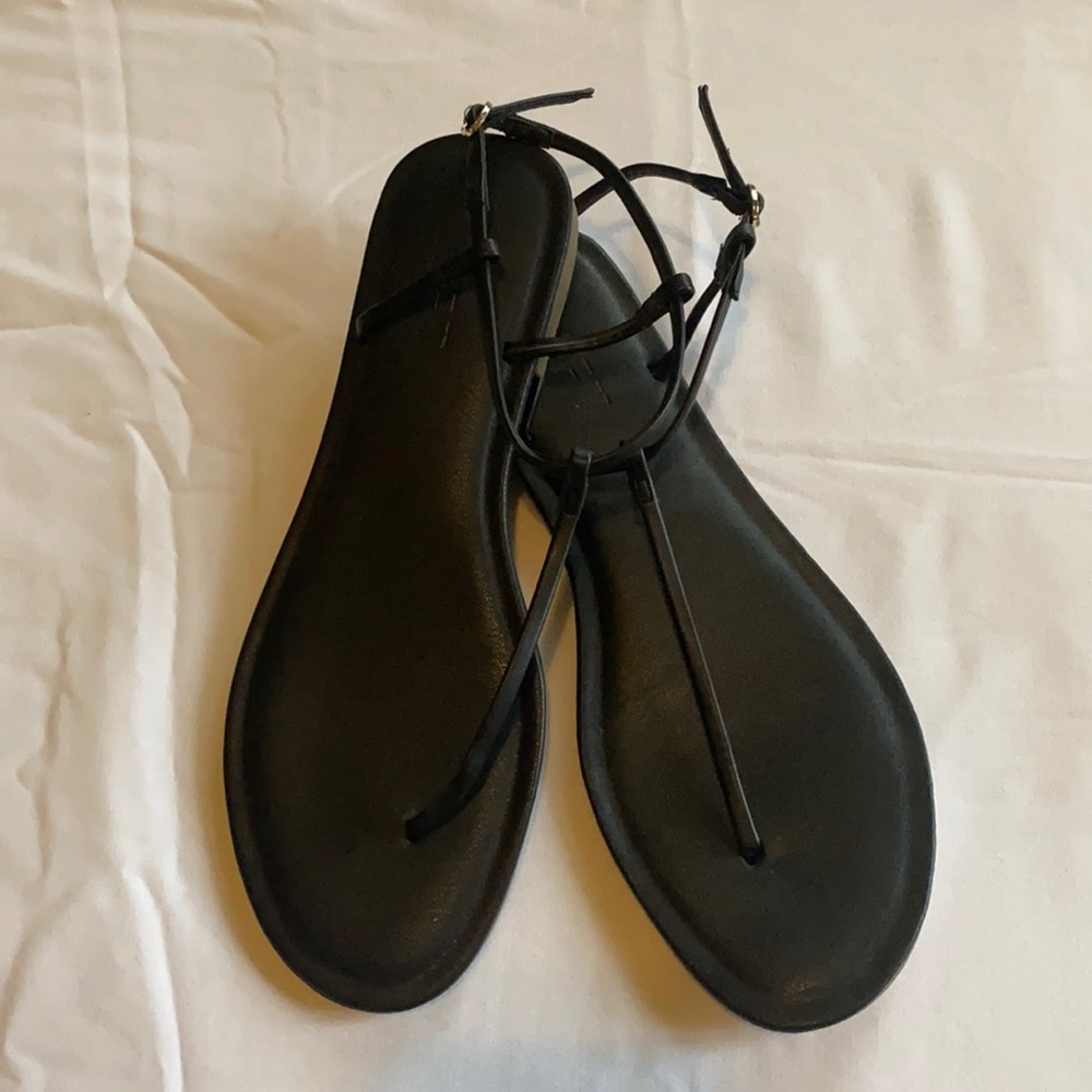 Used black sandals size 9